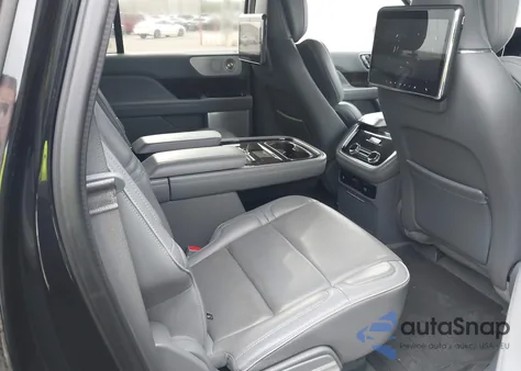 2019 Lincoln Navigator L Reserve z USA, uszkodzony, nr VIN 5LMJJ3LT3KEL12949
